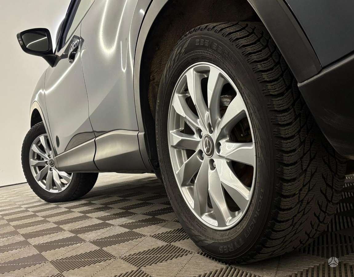 Mazda CX-5, 2.2 l., off-road / crossover