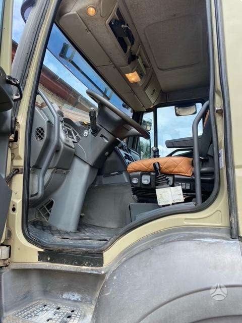Iveco Traker, savivarčiai