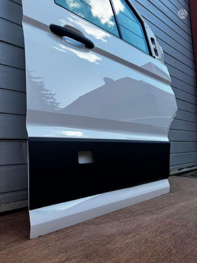 Volkswagen Crafter, cargo vans