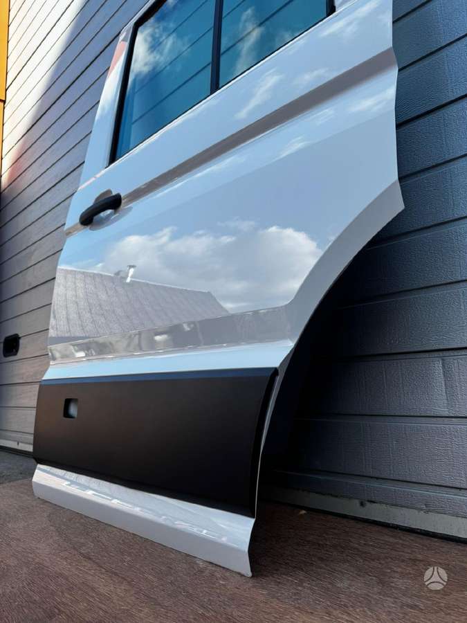 Volkswagen Crafter, cargo vans