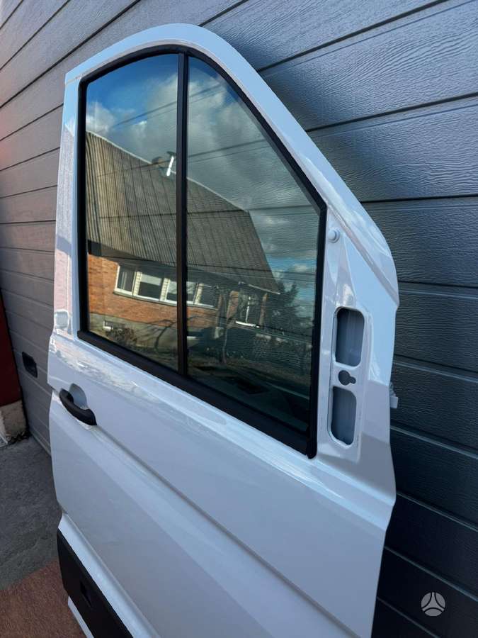 Volkswagen Crafter, cargo vans