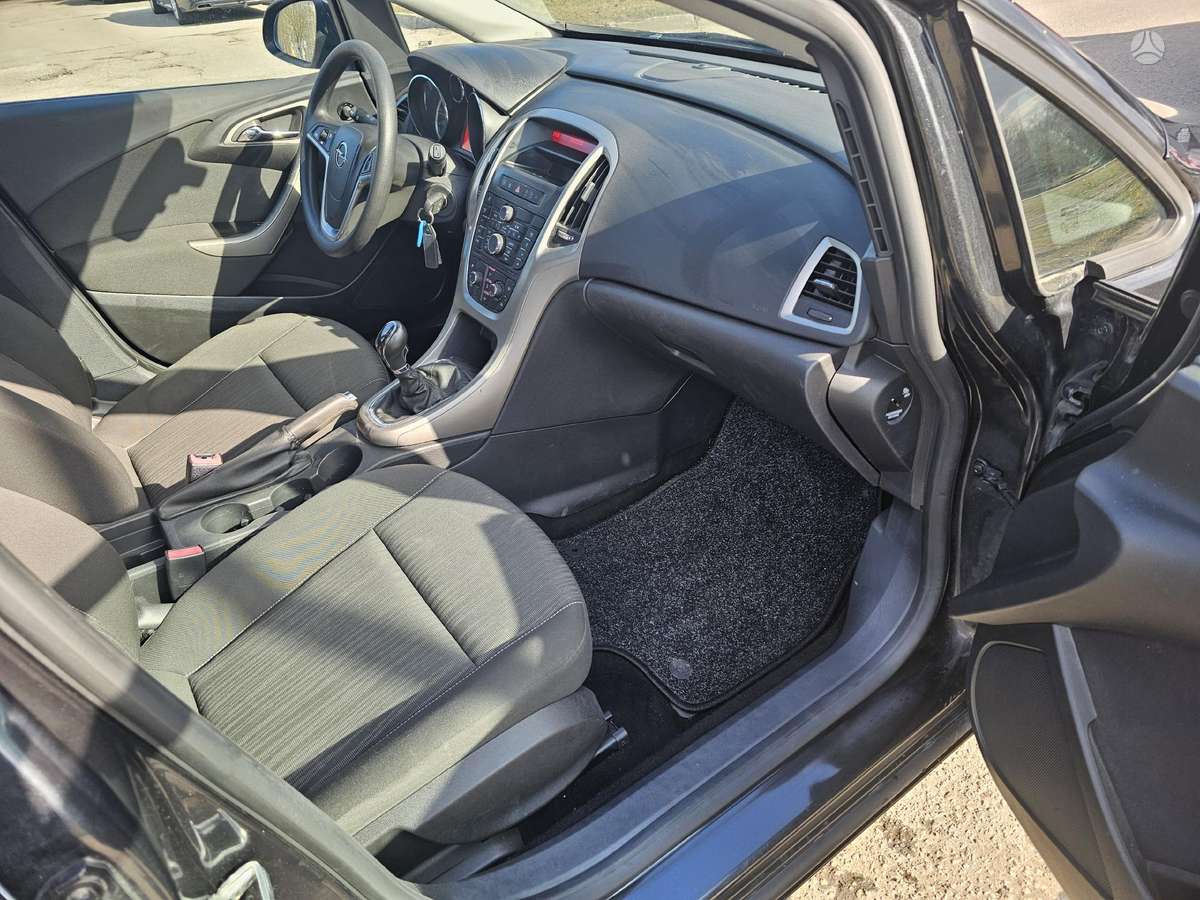 Opel Astra, 1.3 l., Универсал