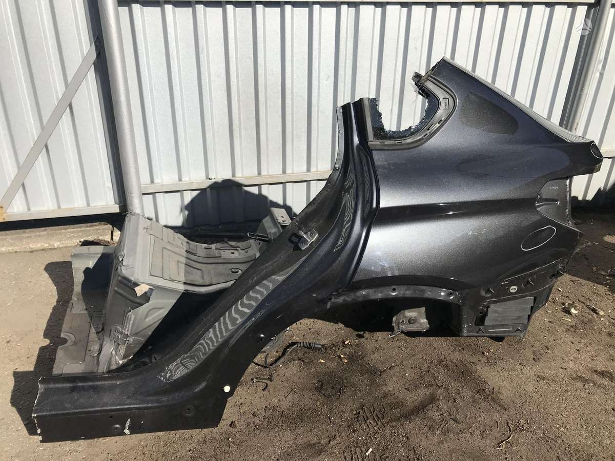 BMW X4 frame rails (fornt, rear)