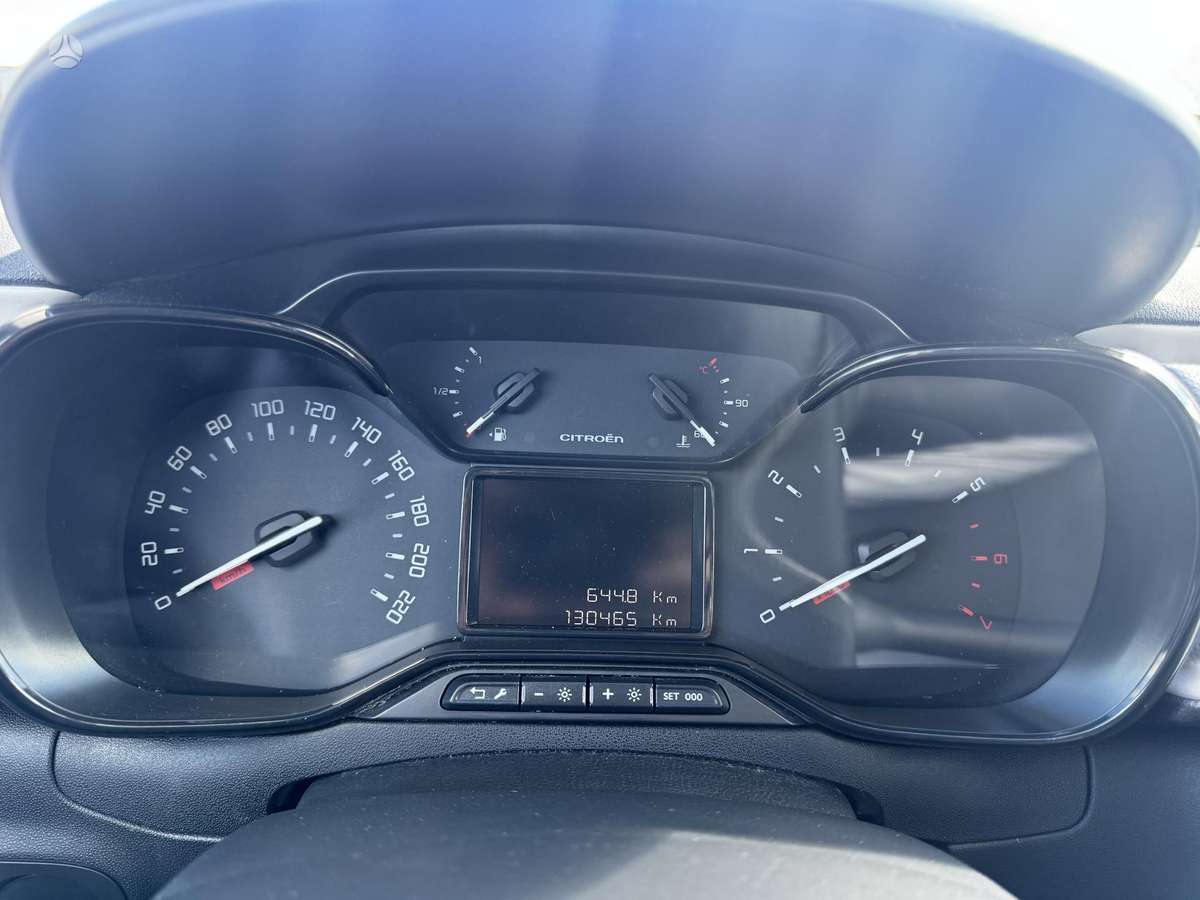 Citroen C3, 1.2 l., hatchback
