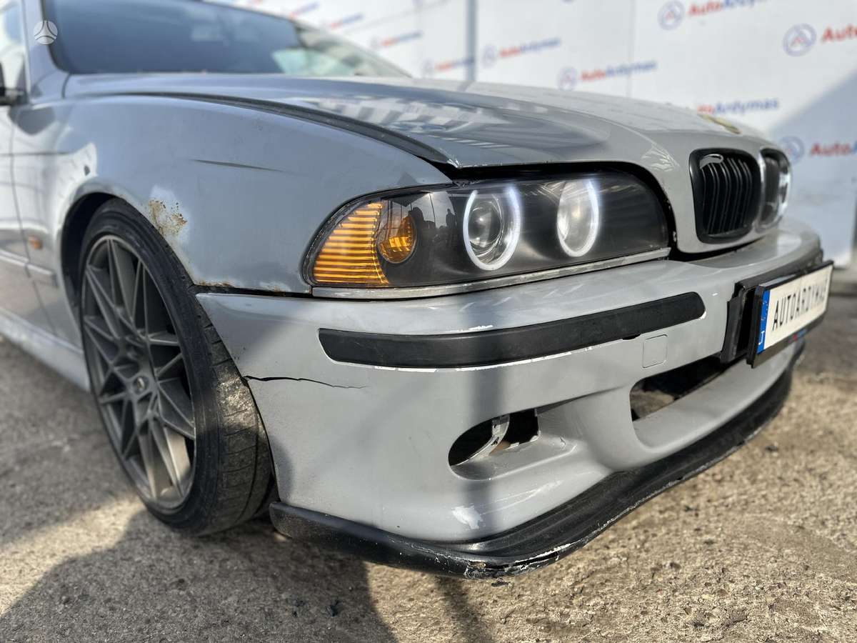 BMW 530 Bmw e39 530d 2001m 142kw dalimis pradėtas ardyti 2026 03 24 va ...