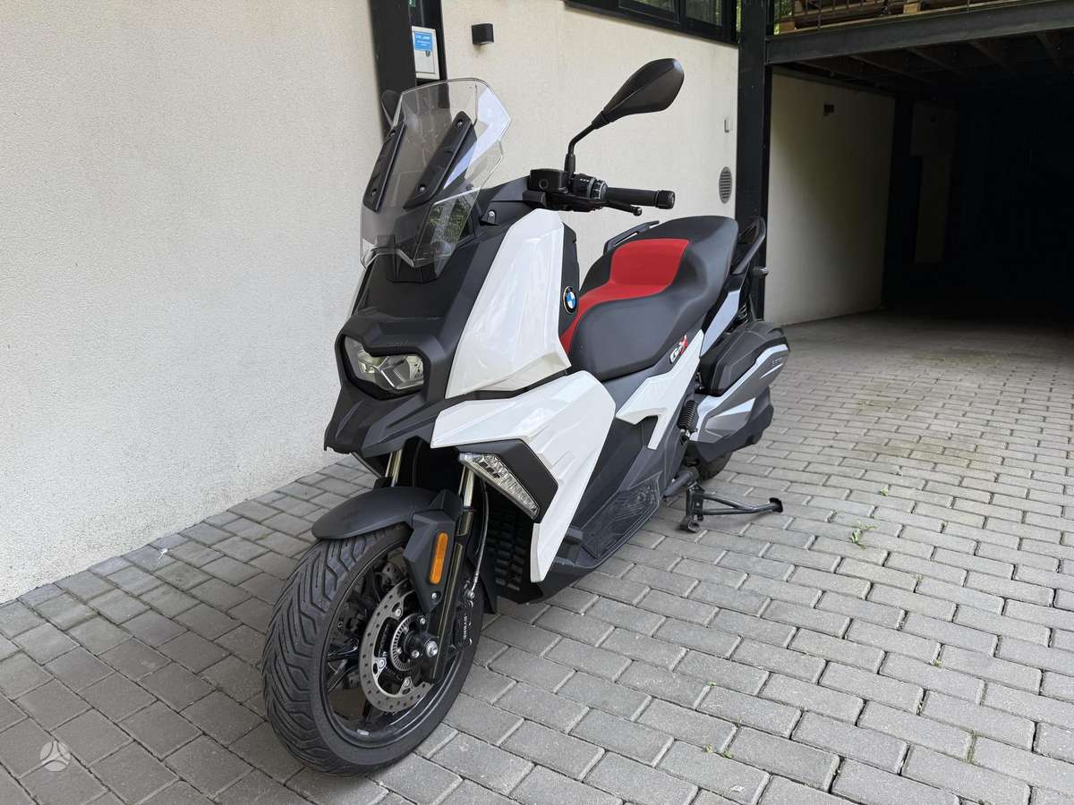 BMW C 400 X 350cc, scooters / mopeds