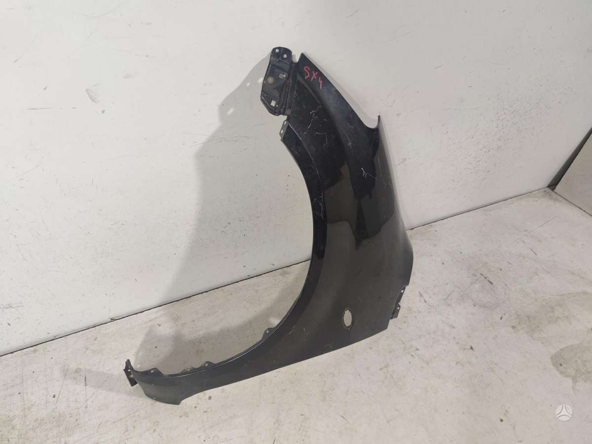 Suzuki SX4 fenders, lights