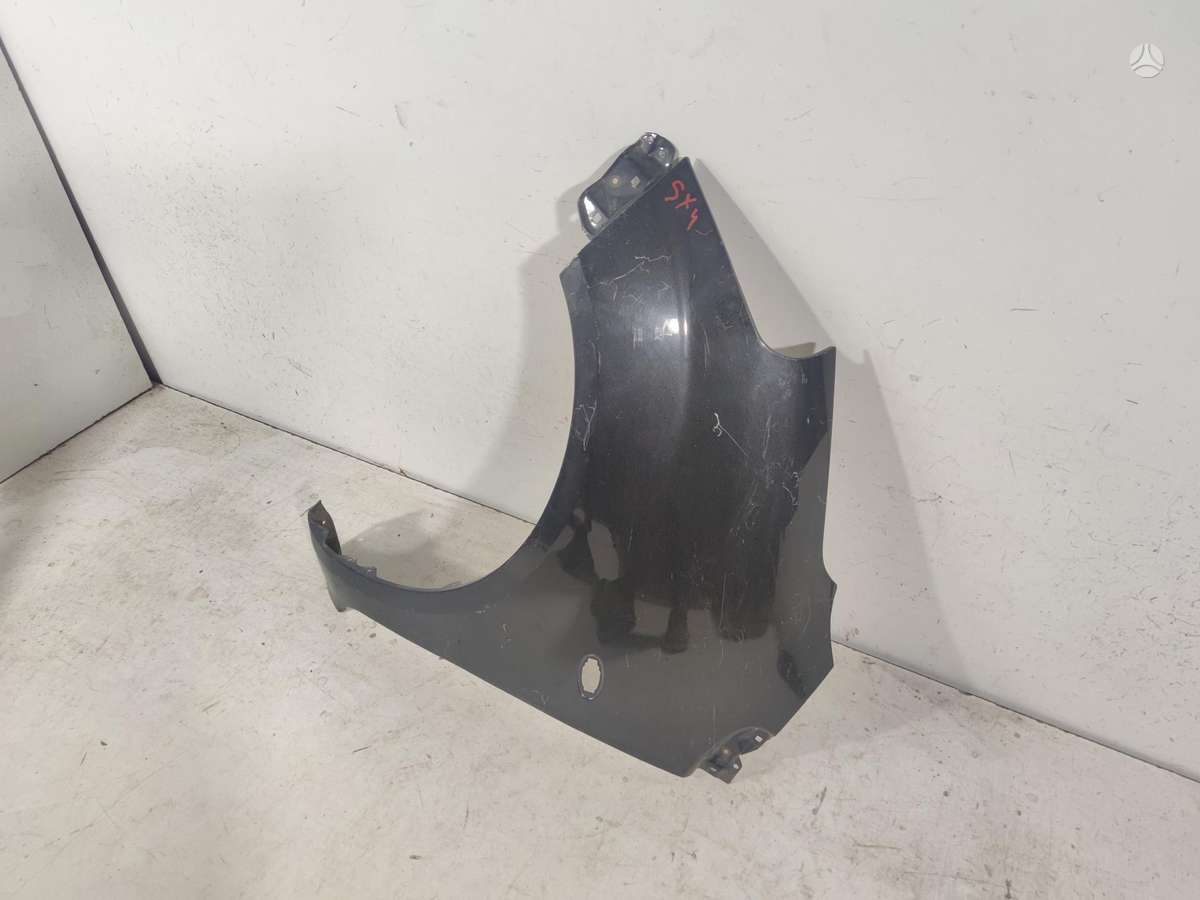 Suzuki SX4 fenders, lights