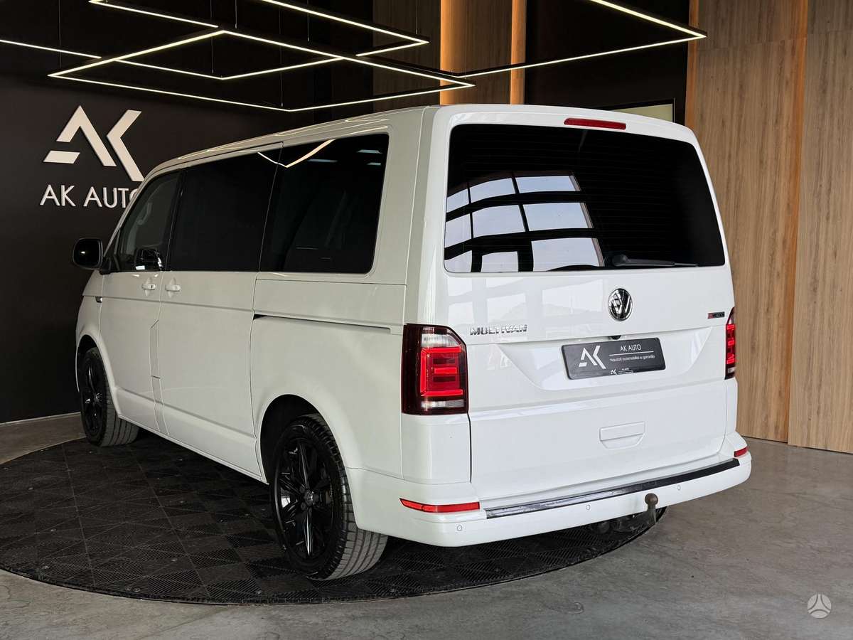 Volkswagen Multivan - 9