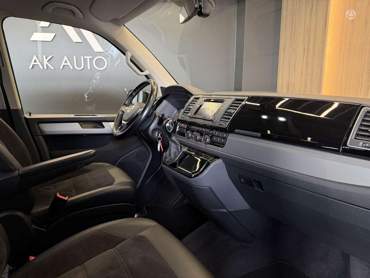 Volkswagen Multivan, 2.0 l., Минивэн