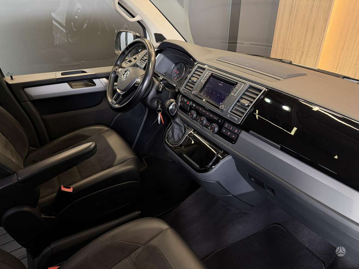 Volkswagen Multivan, 2.0 l., Минивэн