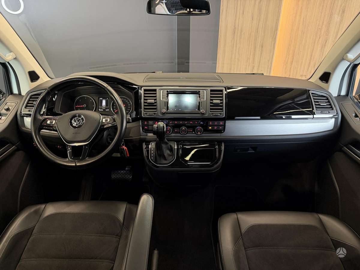 Volkswagen Multivan, 2.0 l., Минивэн