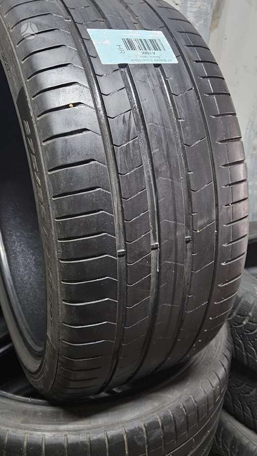 Pirelli PZero 4, summer 275/35 R20