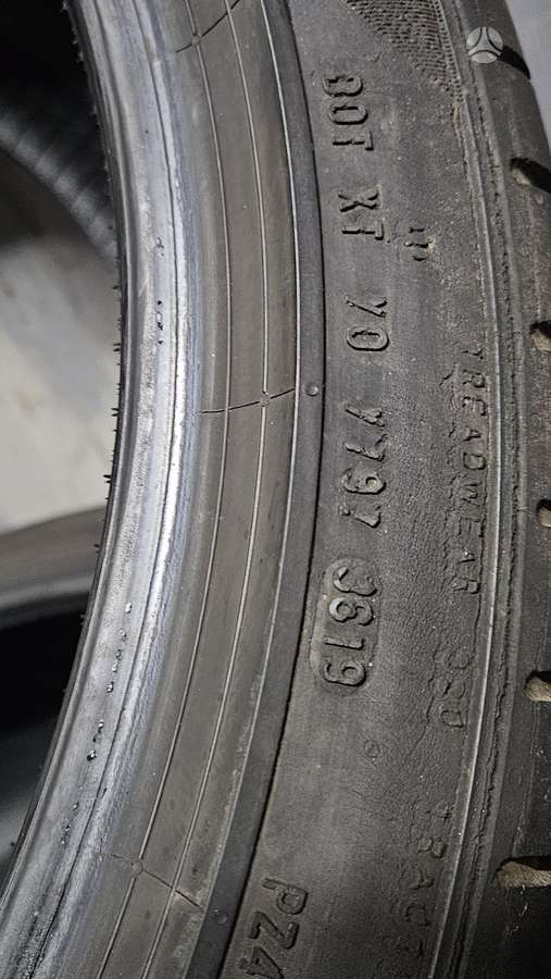 Pirelli PZero 4, summer 275/35 R20