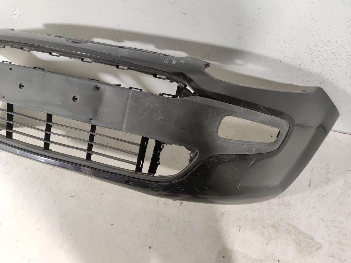 Fiat Punto bumpers, lights