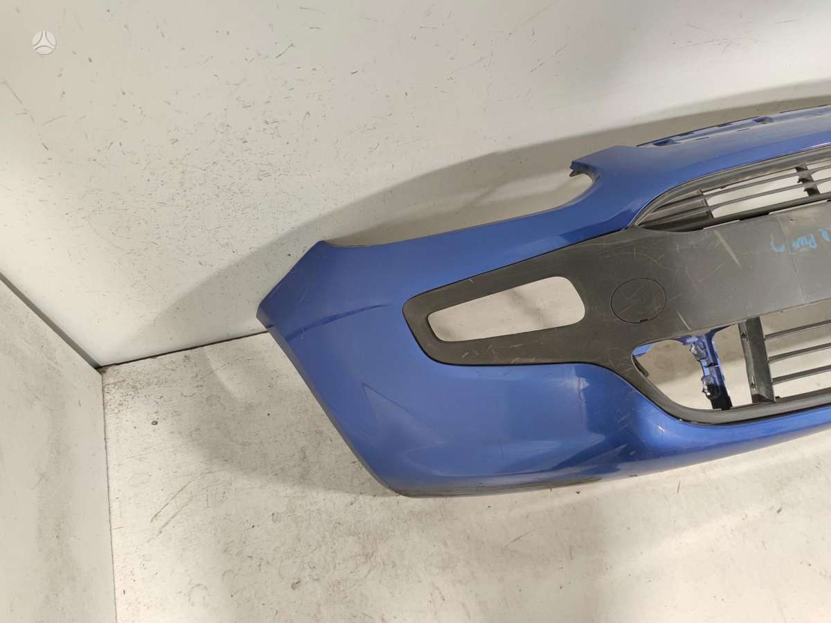Fiat Punto bumpers, lights