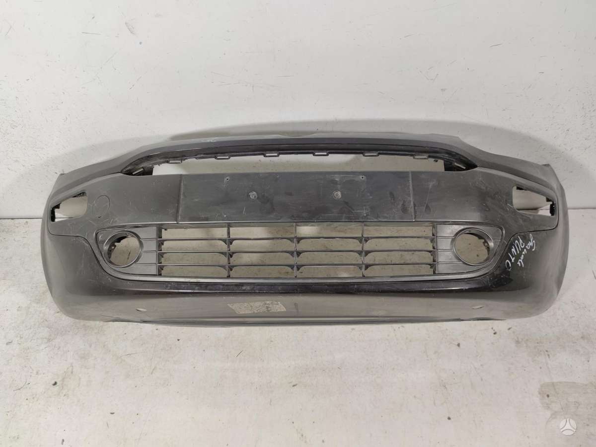 Fiat Punto bumpers, lights