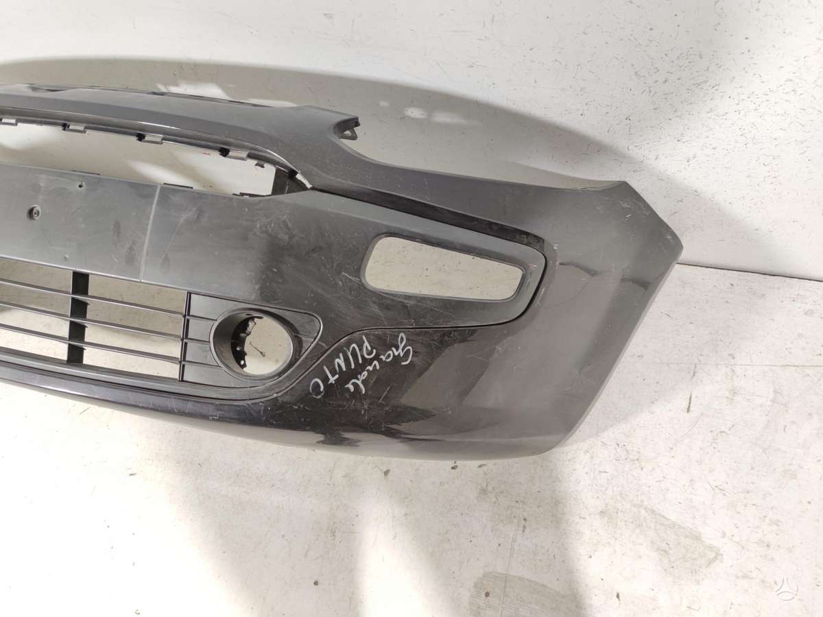 Fiat Punto bumpers, lights