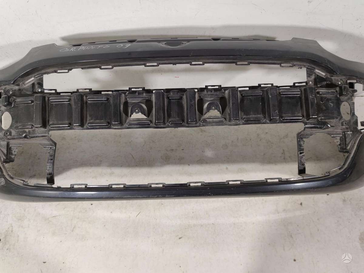Fiat Punto bumpers, lights