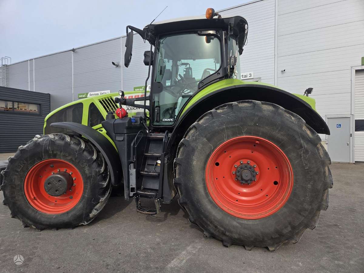 Claas Axion 960, tractors
