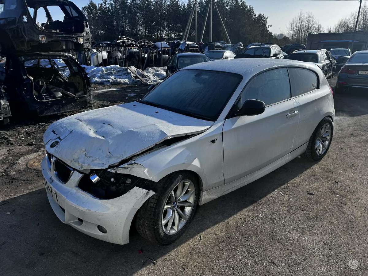 BMW 123