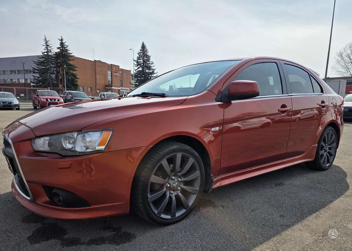 Mitsubishi Lancer, 2.0 l., hatchback
