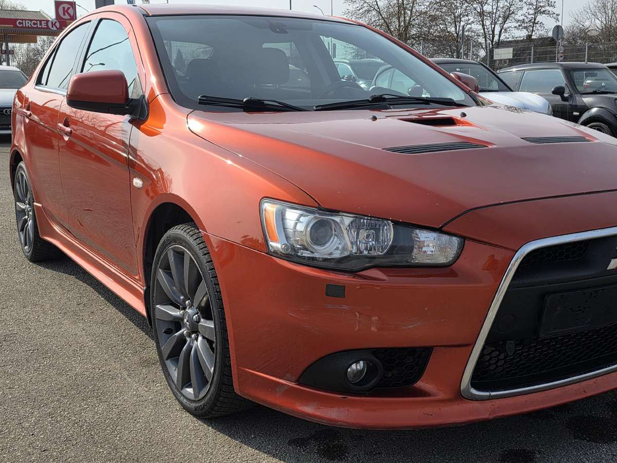 Mitsubishi Lancer, 2.0 l., hatchback