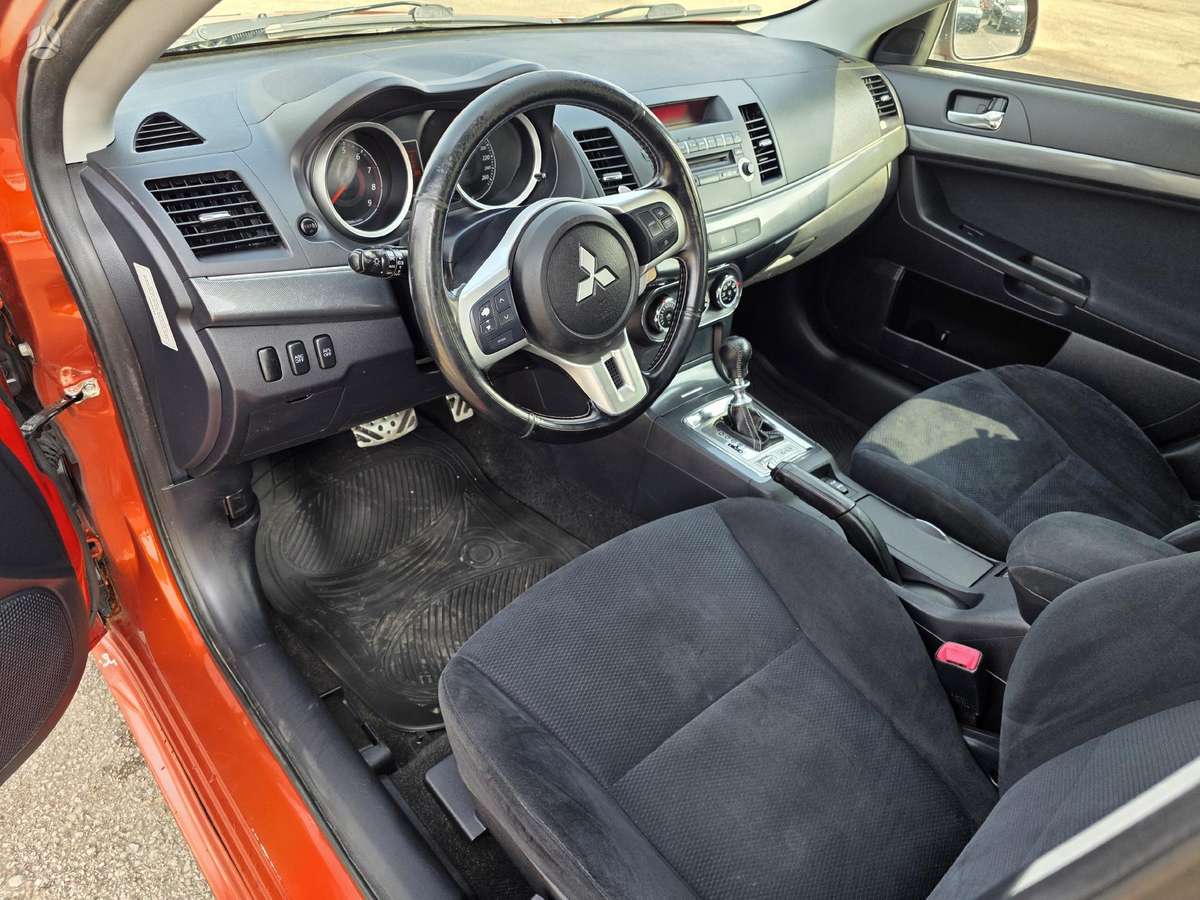 Mitsubishi Lancer, 2.0 l., hatchback
