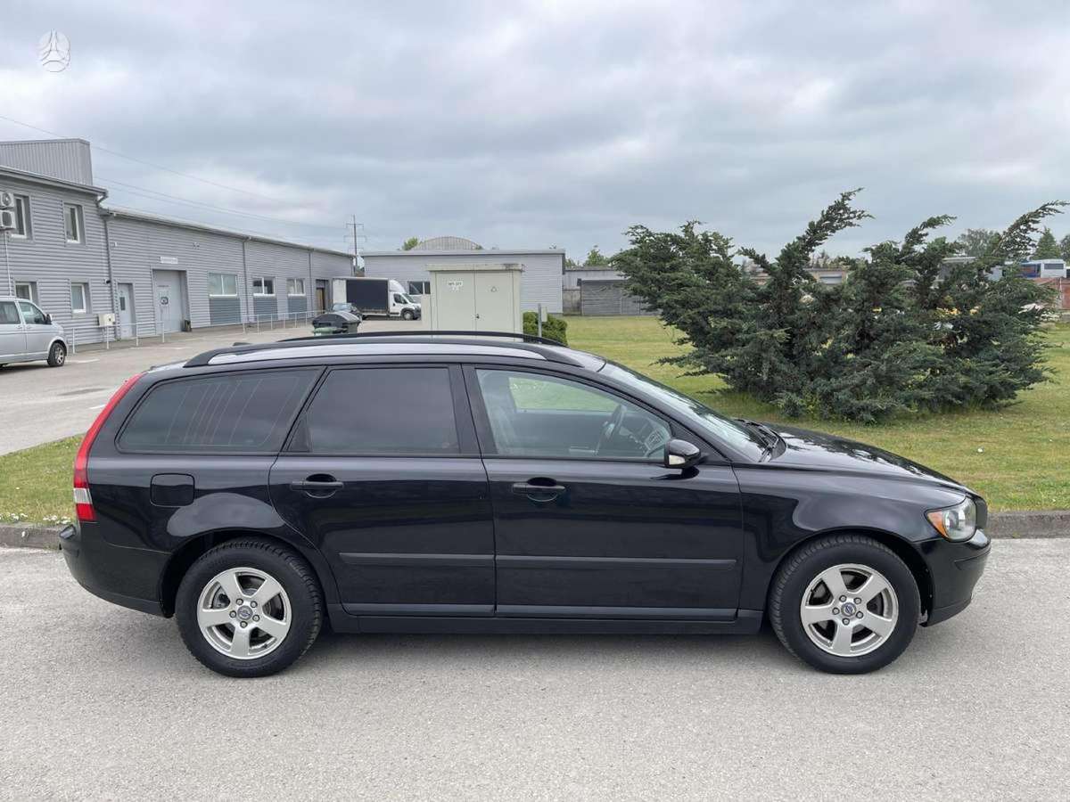 Volvo V50 - 4