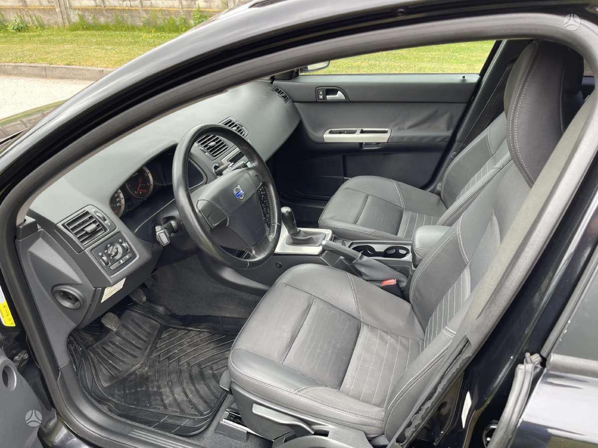Volvo V50 - 7