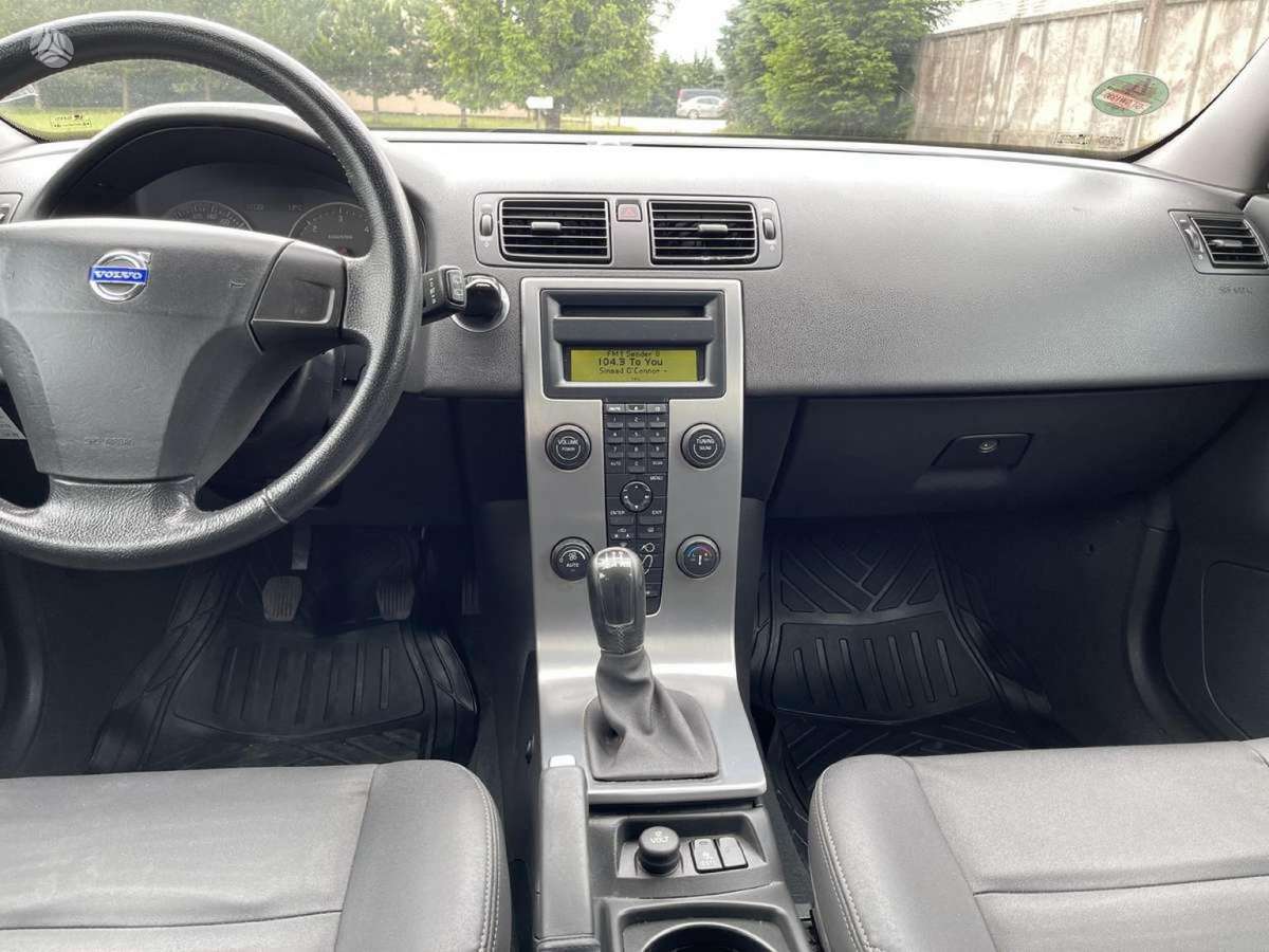 Volvo V50 - 8