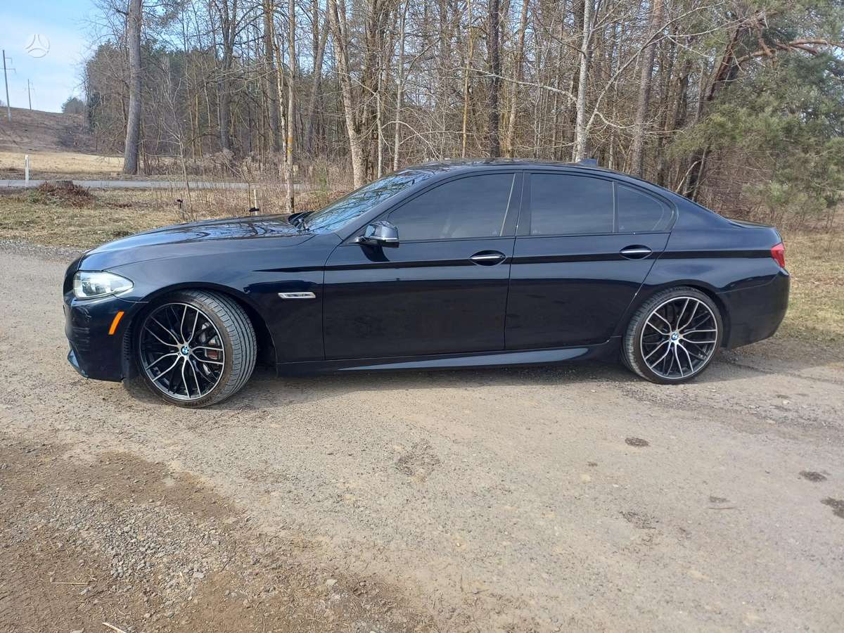 BMW 550, 4.4 l., Седан