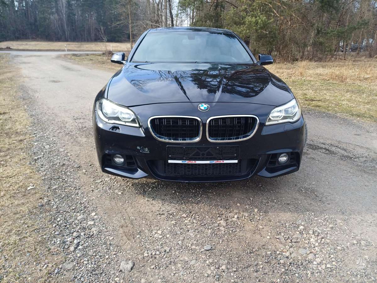 BMW 550, 4.4 l., Седан