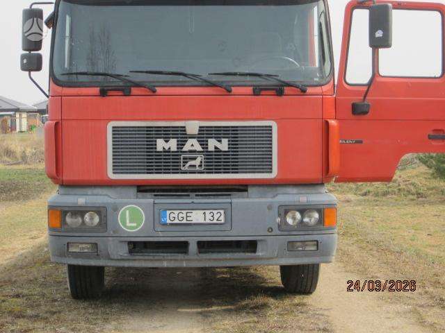MAN 26403, užuolaidiniai / tentiniai