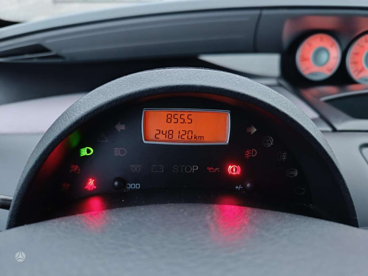Citroen C8, 2.0 l., mpv / minivan