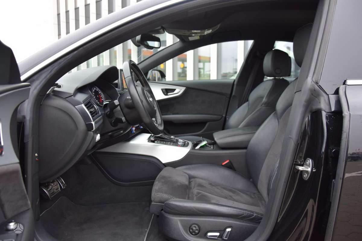 Audi A7, 3.0 l., hatchback
