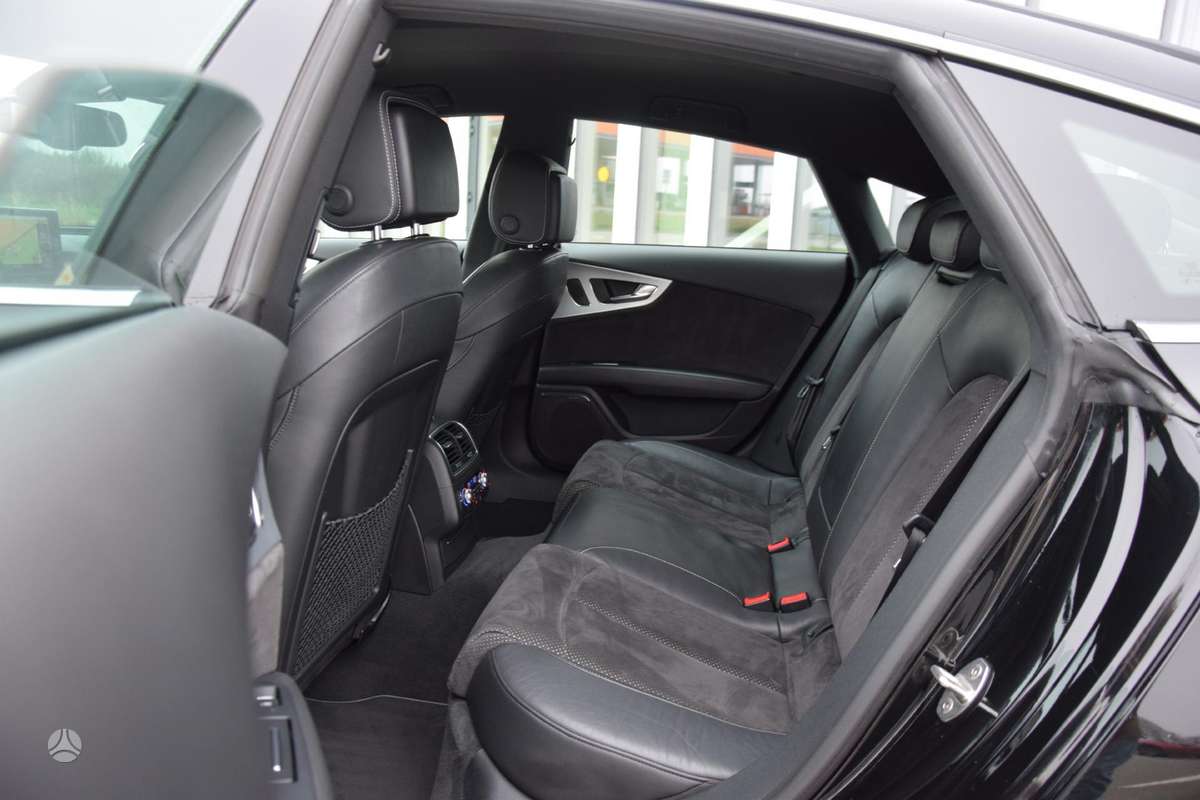 Audi A7, 3.0 l., hatchback