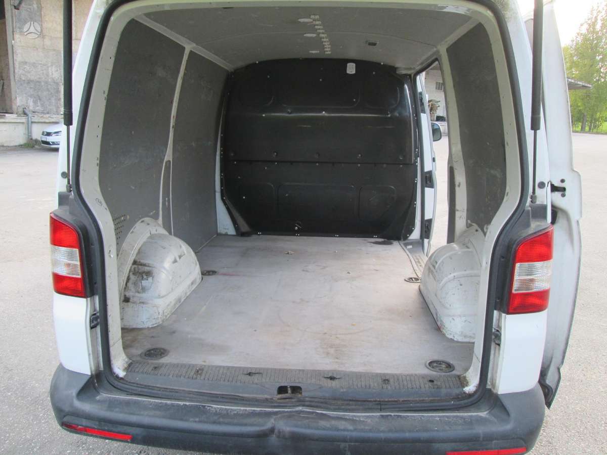 Volkswagen Transporter - 10
