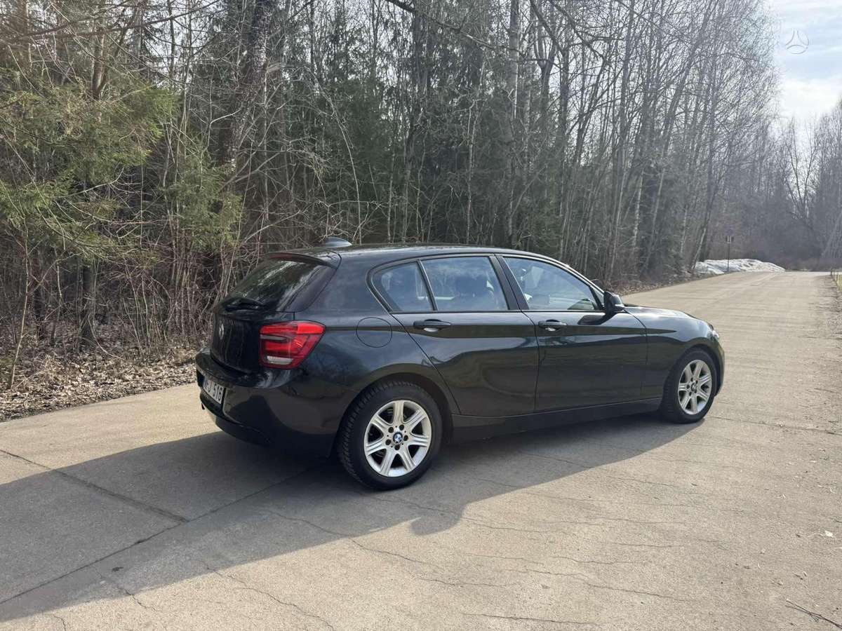BMW 116, 2.0 l., Хэтчбек