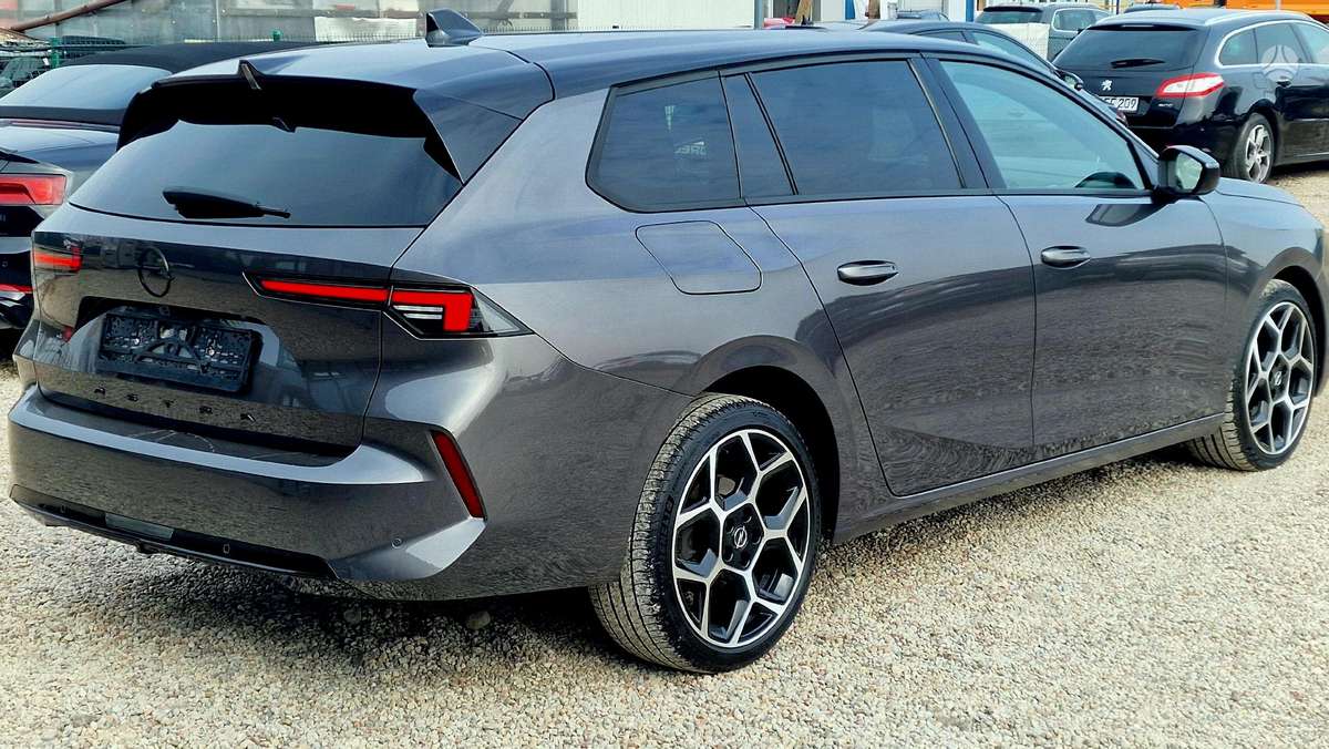 Opel Astra, 1.5 l., Универсал
