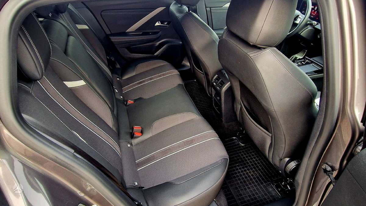 Opel Astra, 1.5 l., Универсал