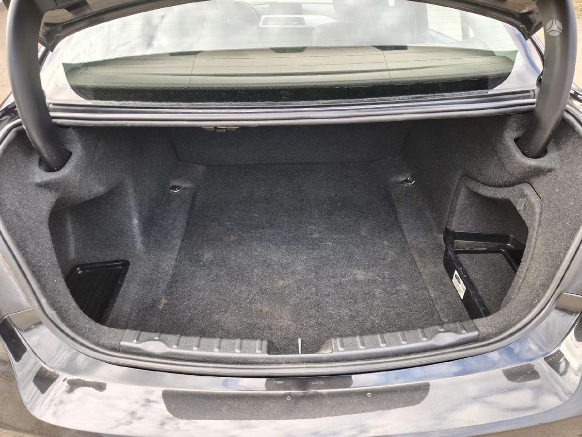 BMW 320, 2.0 l., Седан