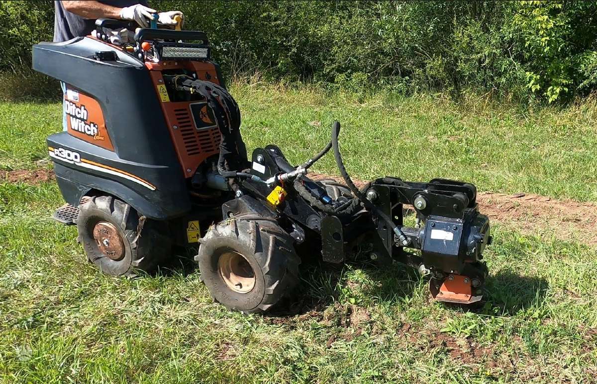 Ditch Witch Zahn R300, mini loaders