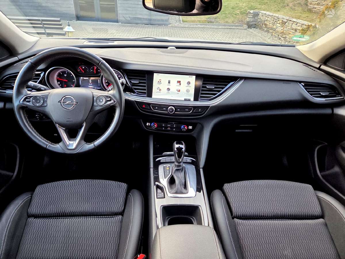 Opel Insignia, 2.0 l., wagon
