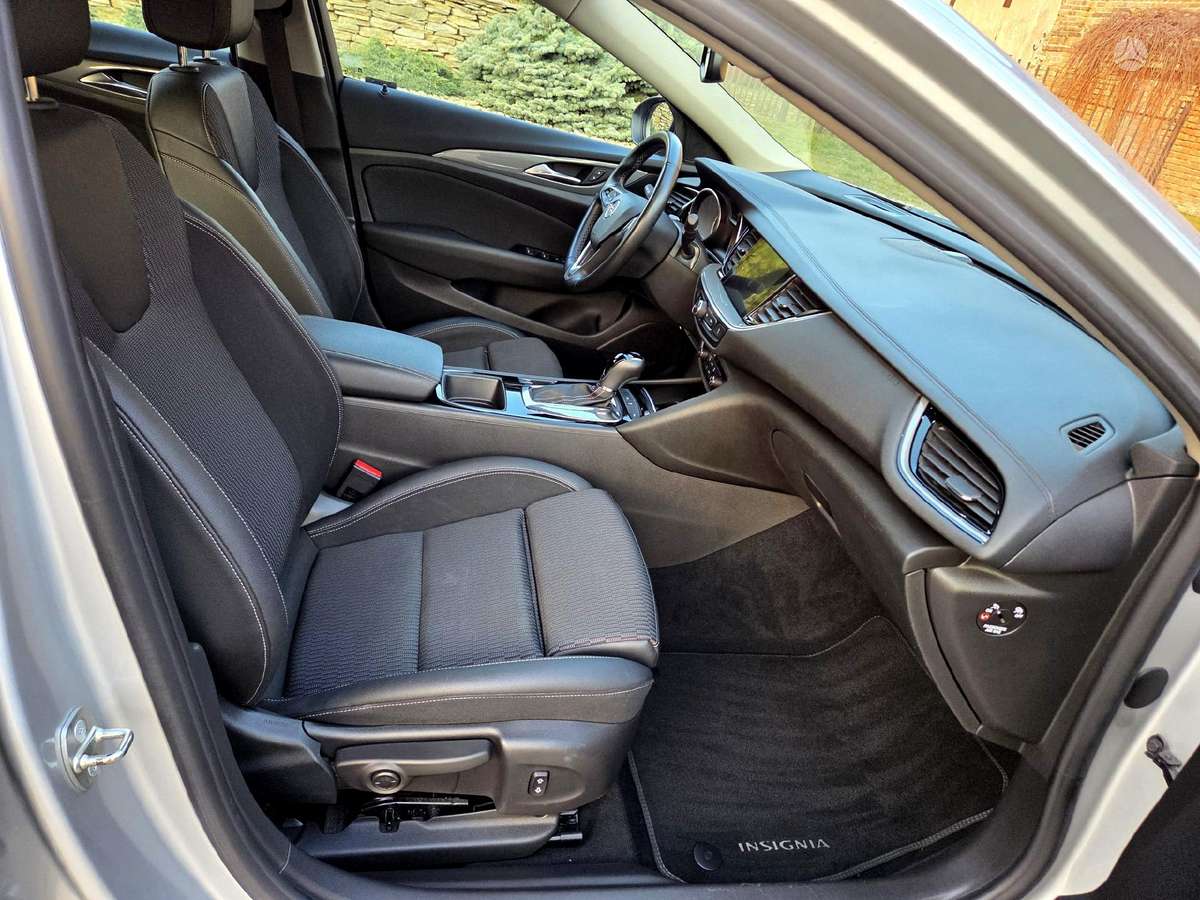 Opel Insignia, 2.0 l., Универсал