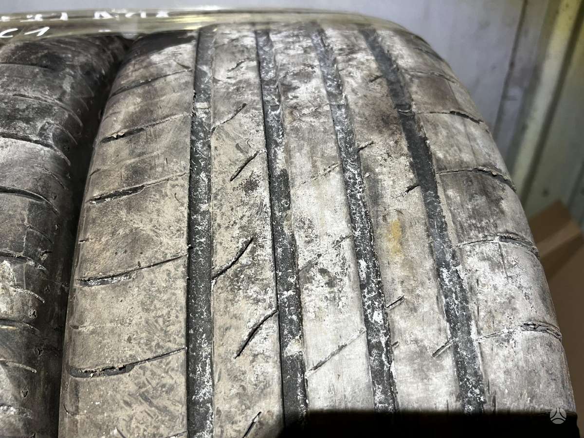 Goodyear, vasarinės 215/55 R18
