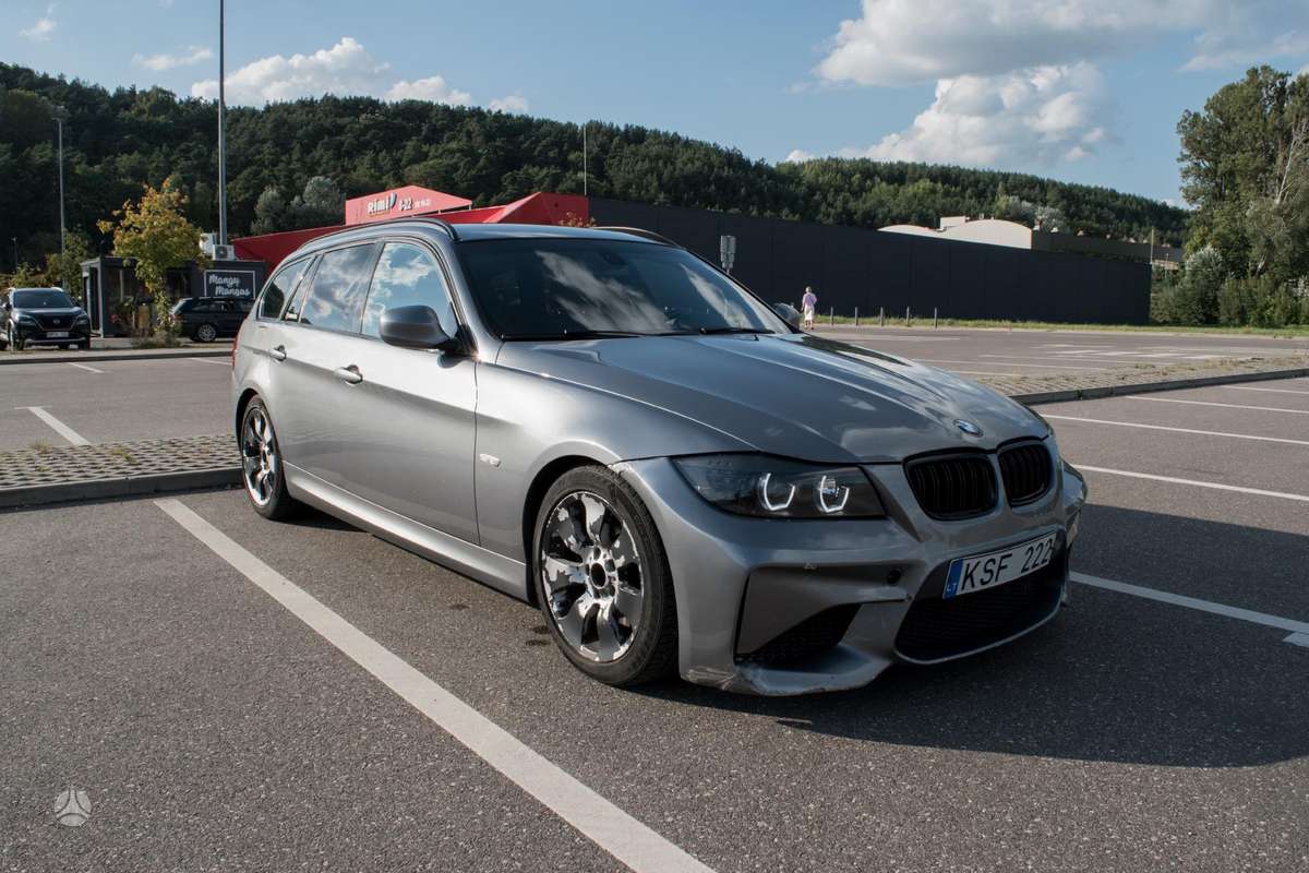 BMW 325, 3.0 l., Универсал