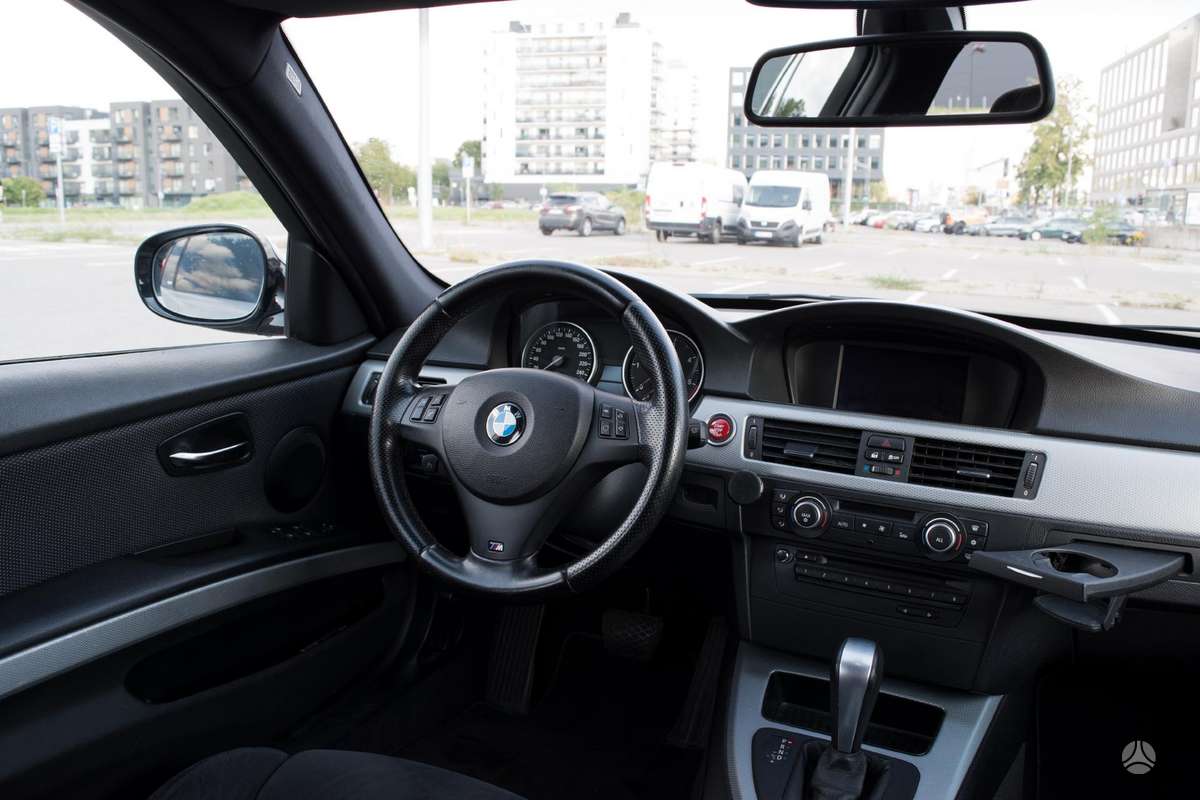 BMW 325, 3.0 l., Универсал