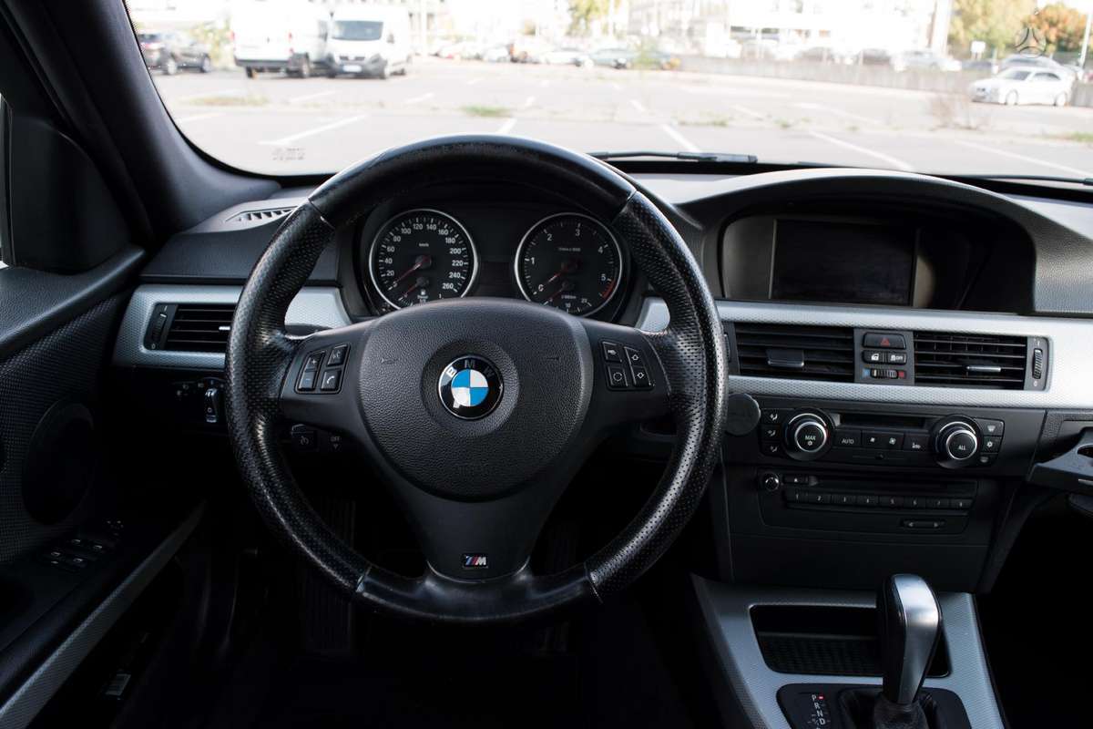BMW 325, 3.0 l., Универсал