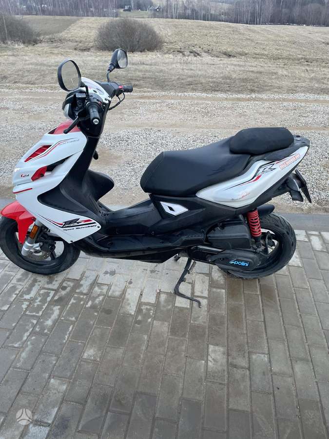 Yamaha Aerox 49cc, scooters / mopeds